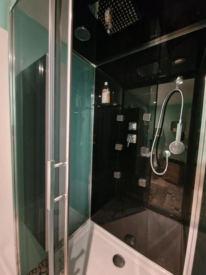 Apartment Au Bord Du Canal